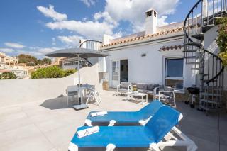 Wonderful house just above the Sea - 2