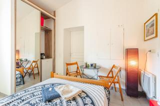 Chambre Indépendante dans Maison - 2
