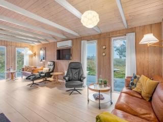 Holiday Home Casandra - 600m from the sea by Interhome - 4