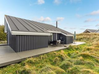 Holiday Home Casandra - 600m from the sea by Interhome - 5