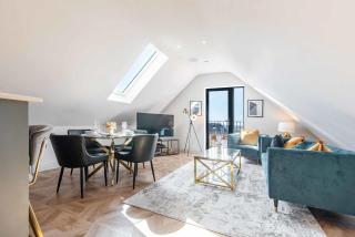 Luxury Penthouse in the City - 1
