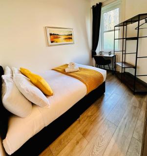 Newhaven apartment - 1