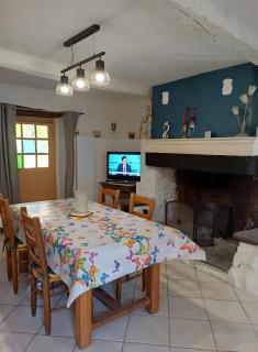 Maison Typique De Montagne - 2