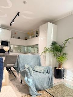 Lamcy Place - 4