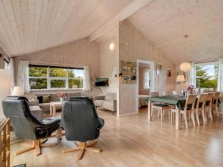 Holiday Home Lari - 600m from the sea by Interhome - 4