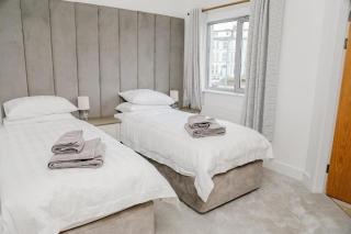 One at Causeway Street Penthouses - 5