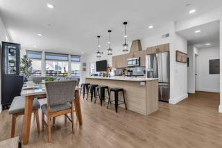 New Luxury 3BR Near Boardwalk Balcony Parking - 9