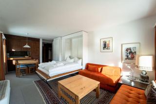 Retro Laax Apartment Liftside Stay - 8