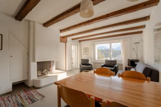 Retro Laax Apartment near Cable Car - 3