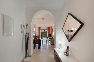 Family Apartment with Amazing Views - 4