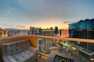 Luxury 34th Floor Penthouse On LV Strip - 4