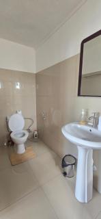 Chic & Cosy - 2 bdr pool Apt - 2min walk to the beach - 6