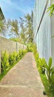 Azura Boutique Apartments - 5