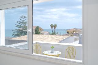 A due passi dal mare - 8