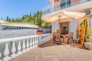 Maestro Apartment - 0