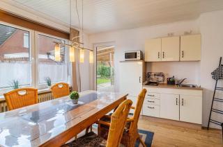 Ferienhaus Diekster - Erdgeschoss 1 -  - 2