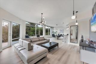 Large Corner 3 Bdrm Oasis Lake Eola - 6