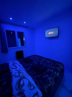 La Casa de Lové Suite Jacuzzi - 8