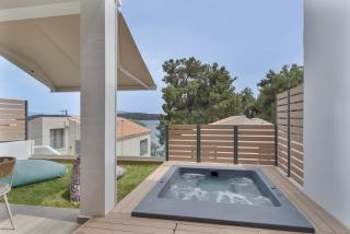 Mella Roa - Ivory - Nydri - 9