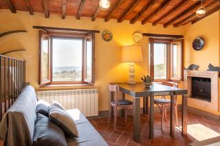 Small Rustic Apartment - 9