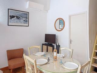 Holiday Home Tiny Blue by Interhome - La Motte - 7