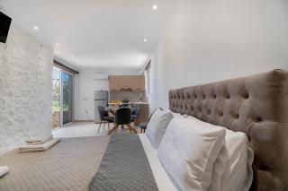 Gkountis Garden Studio - 3