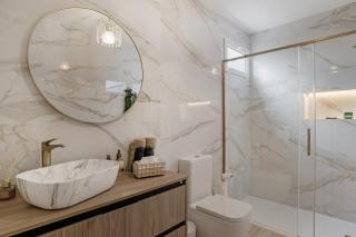 Barsanz Palace Home - 1