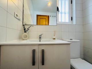 Comodidad cerca del centro Granada - 6