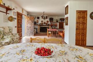 Cortijo Rural Majolero 3 - 6