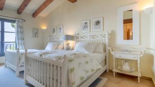 Fabulous Views At Cala Llamp - 3