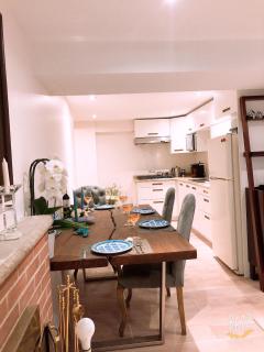 Cozy 2bedroom Basement unit - 7
