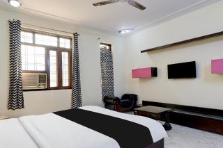 Hotel O Delhi Height Home Stay - 4