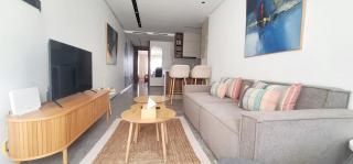 Chic 1BR, Rooftop Pool, Wifi, Self Check-in, Day and Night Security, Terrace, free parking close to all amenities - 7
