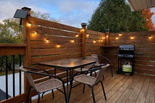 Le Wolfe - 2 Bedrooms - 2 min Falls - Free Parking - 8