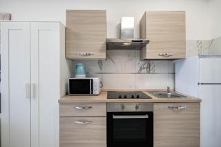 Planet Suite 303 - 4