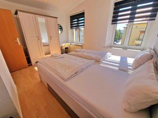 Fewo Anne, großzügige Wohnung - 3