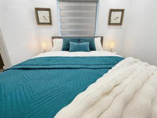 Vancouver Katherine 2BD 2BA Laneway Home - 1