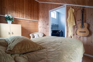 Magical views, secluded location in the heart of Lofoten - 6