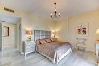 Beachside Puerto Banus Luxury Aprt2 - Marbella - 3