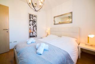 Atelier Residence Terrace & free Garage Parking - 9