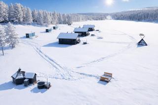Sonka Resort Lakeside Villa with Private Sauna & Hot Tub - 2