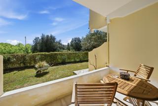 Alexandra Studio 4 - 0