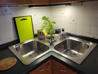 Firenze homeaway - Pape's cozy apartment, near Airport - 14 min from city center-10 minutes walk from the Baker Hughes - 5