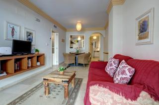 First Line Beach Apartment - 3