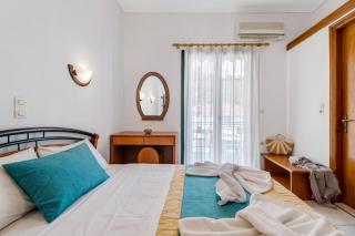 Nikoleta Studio 4 - 6