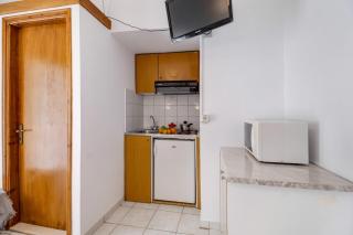 Nikoleta Studio 4 - 1