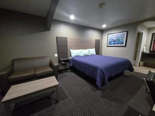 Scottish Inn and Suites Beaumont - 1