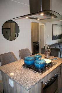 Sandton Executive Apartment - 7