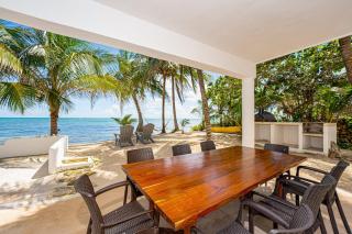 Oceanfront home with beach access pool balconies & waterfront hammocks - Villa Sol - Tulum - 0