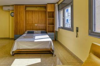 Estudio P - L' Escala - 1